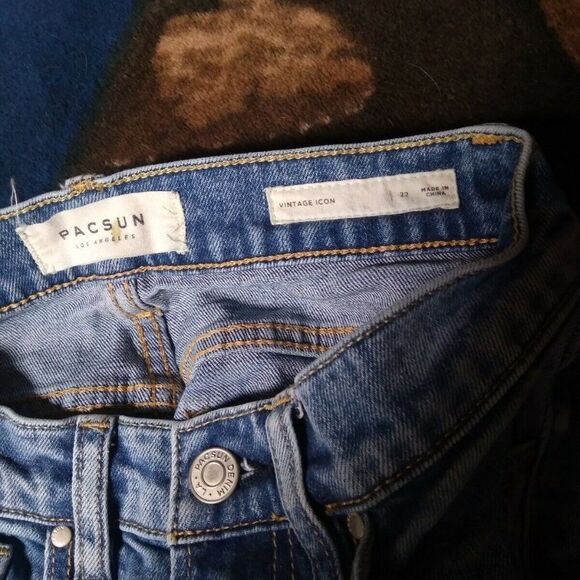 Pacsun Vintage Icon Jeans Size 22 Ripped Knees - Picture 4 of 5